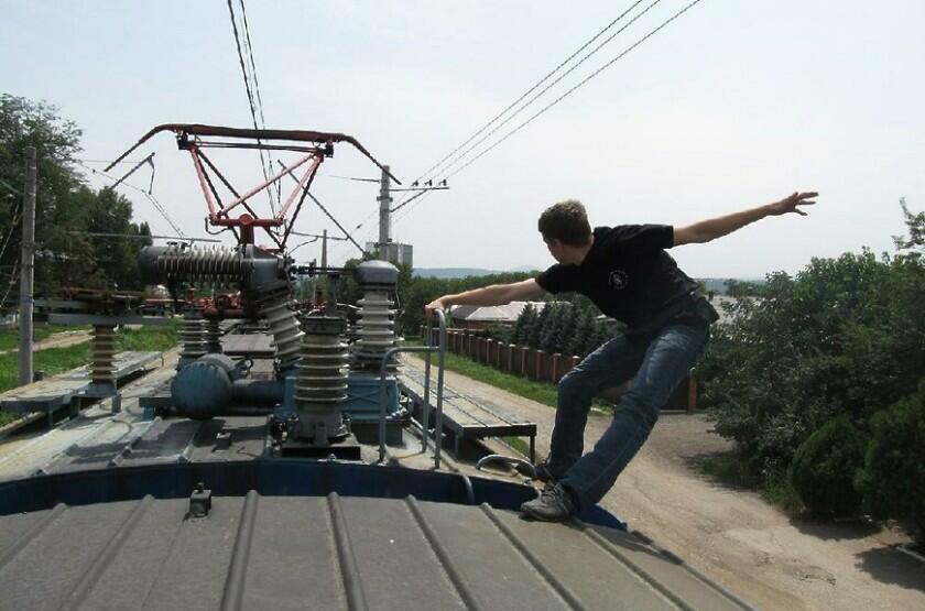 Контактный провод