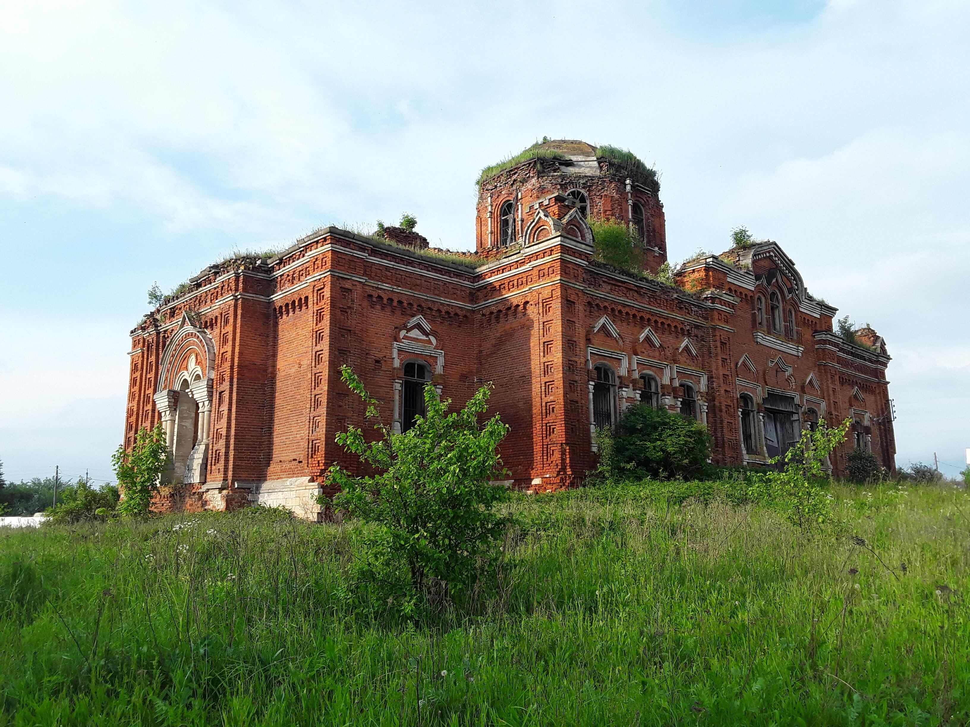 Деревенский пруд 