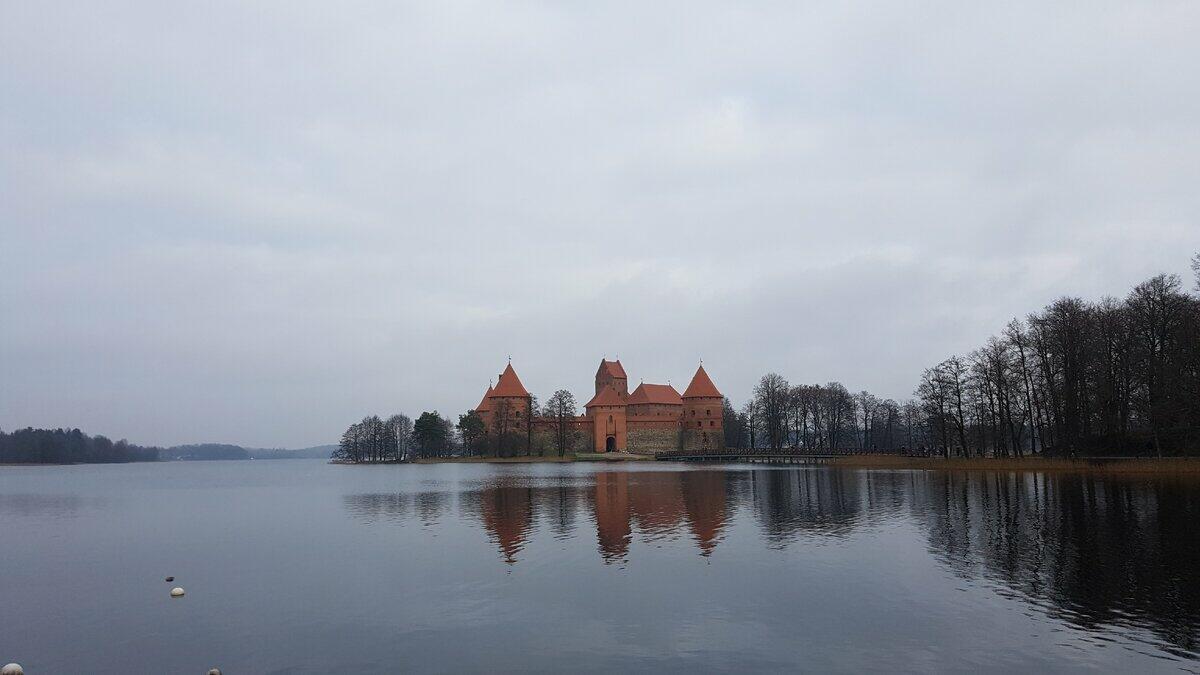 про дождь в Тракае и Прощальную Гайдна