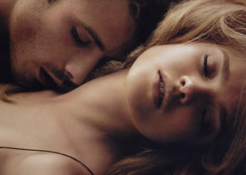 НА КЛАВИШАХ СЕРДЦА