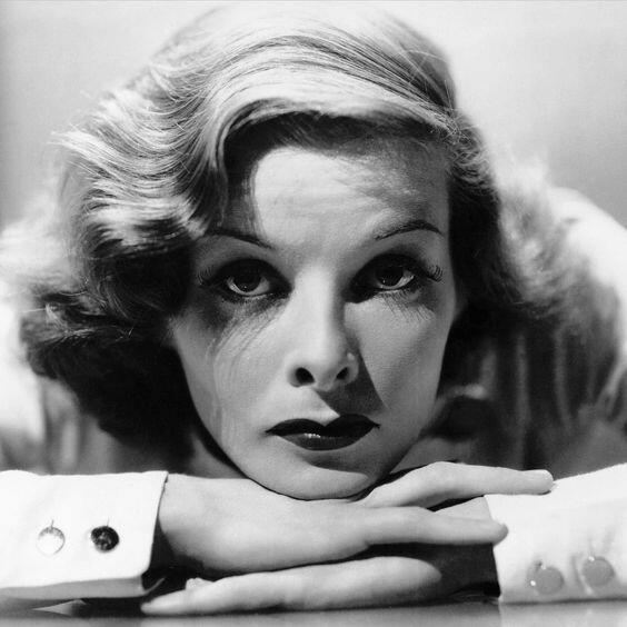 Ответ поэту - Медведь Белый - НАДО