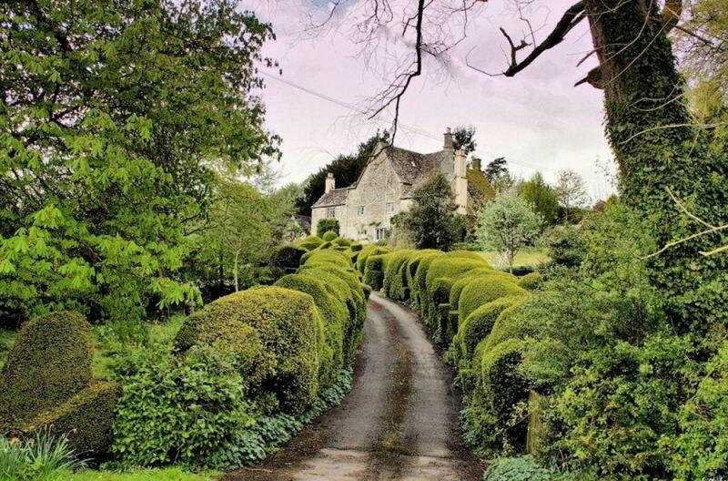 Среди девонширских холмов...