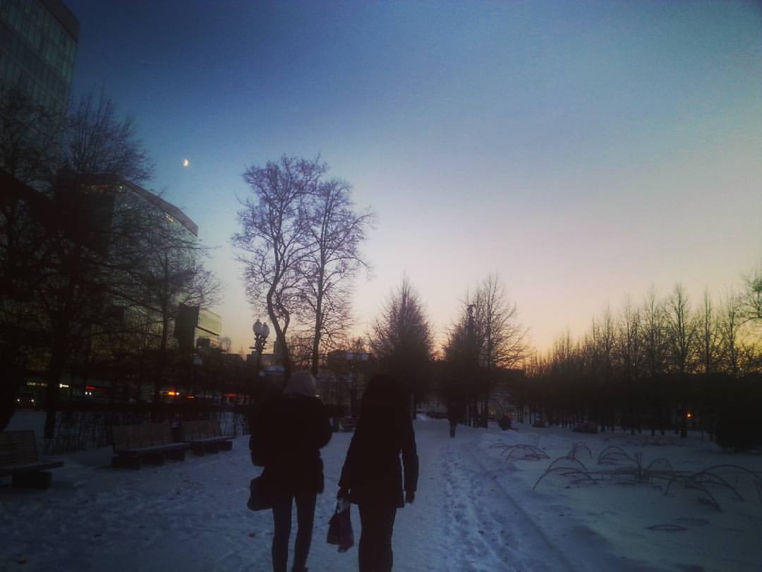 Выцветают огни