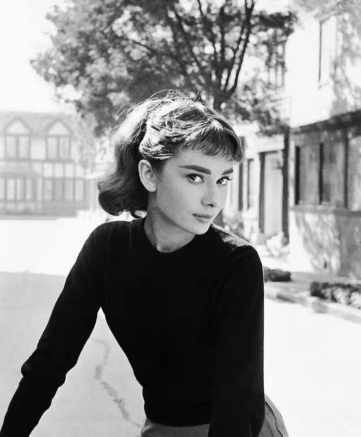 Неначе Одрі Хепберн