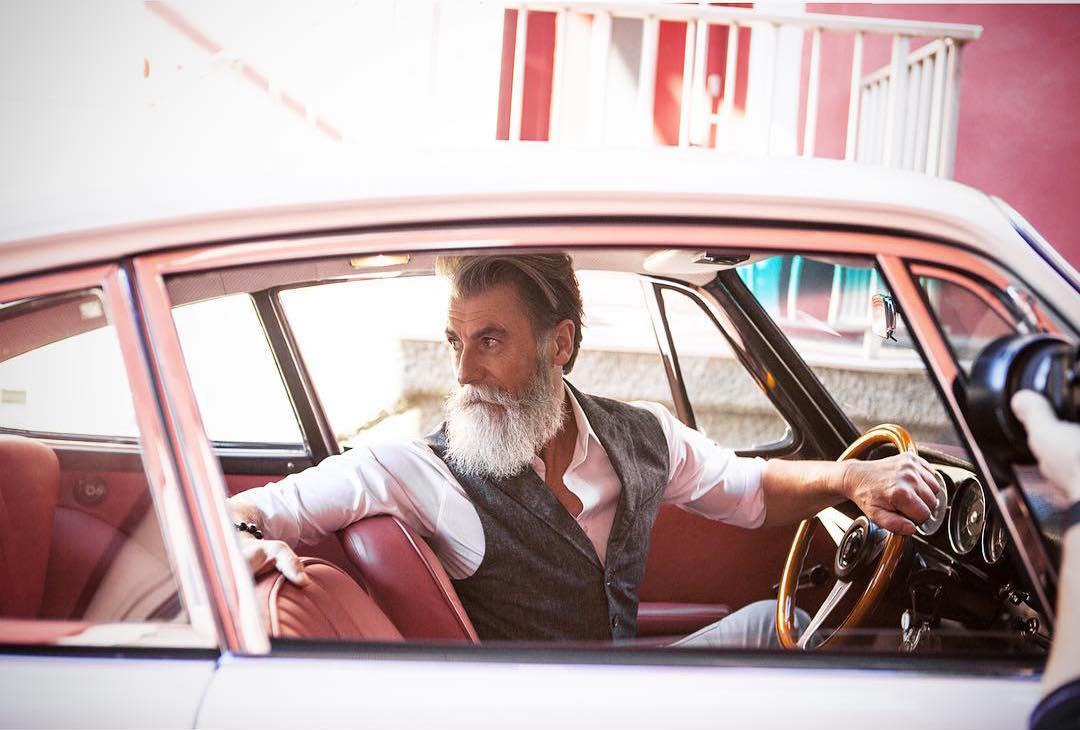 ГВОЗДЁМ ЦАРАПАННЫЙ ПОРТРЕТ ...