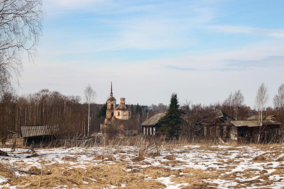 Деревенька моя...