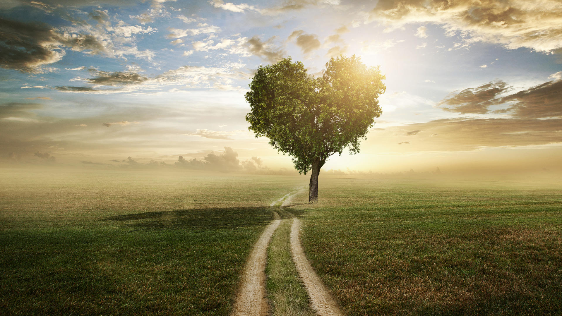 "Тот, кто тебя любит"