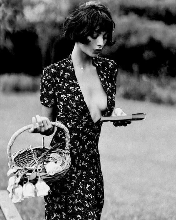 Я тебя провожаю взглядом