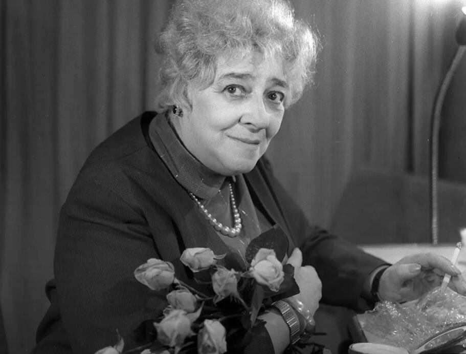 БЕСЕДА С БАБУШКОЙ-1