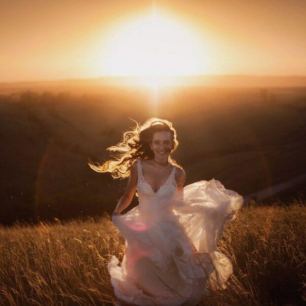 Я УПАДУ В ТВОИ ОБЪЯТЬЯ