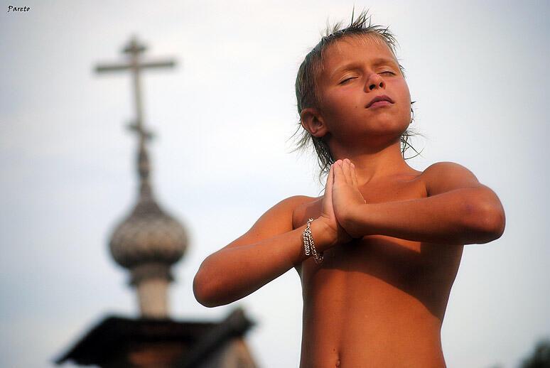 Ответ поэту - Светлаков Лев - Привычка
