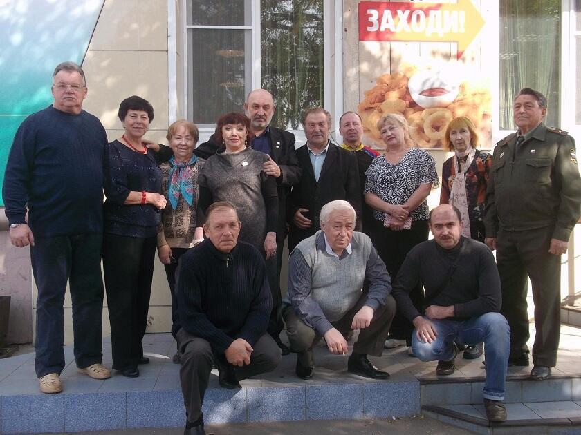 ---Наш коллектив---