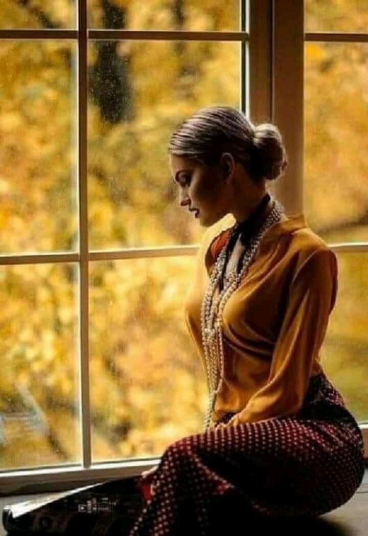 Верит...любит... ждёт...