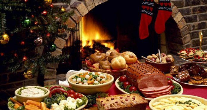 Я дрыгаю ножкой, руку поднять сложно