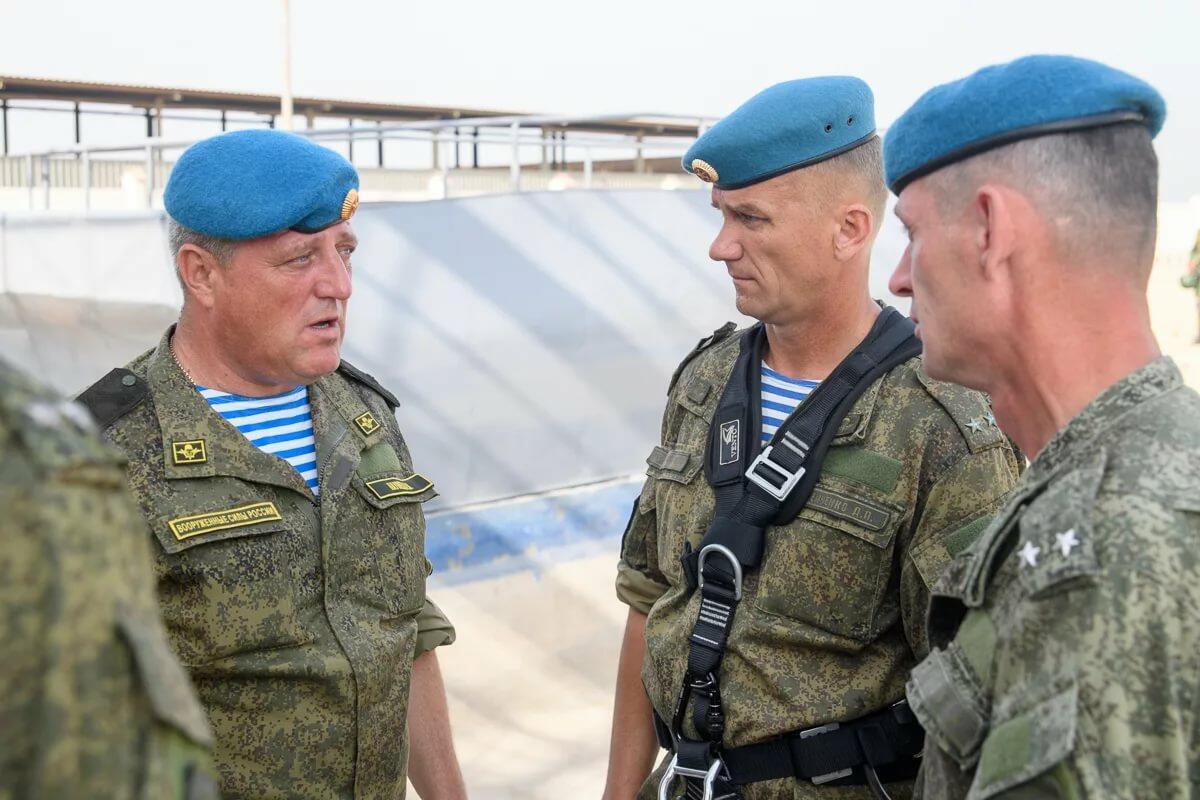 Господа Офицеры.