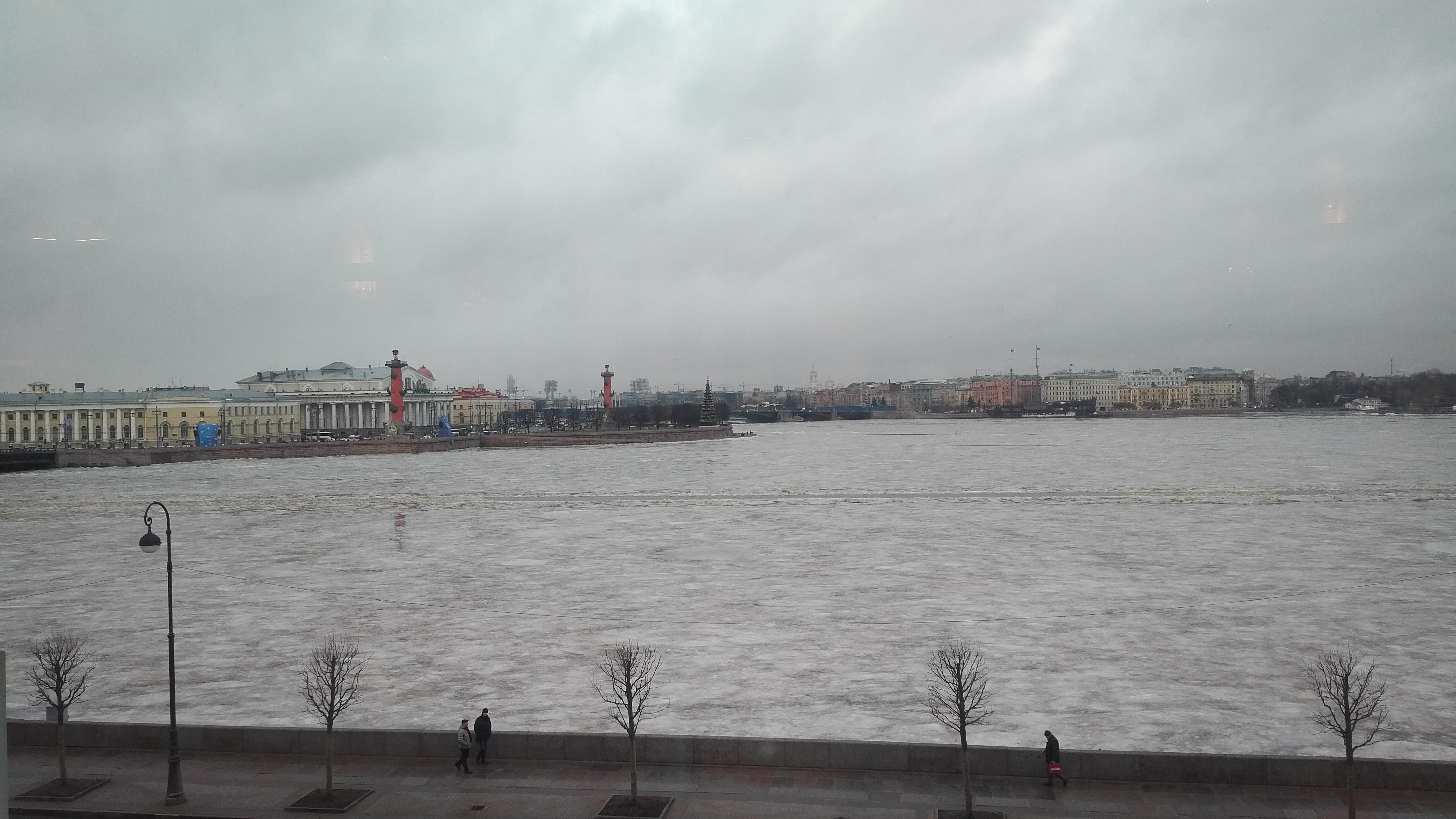 Вечер, ветер...