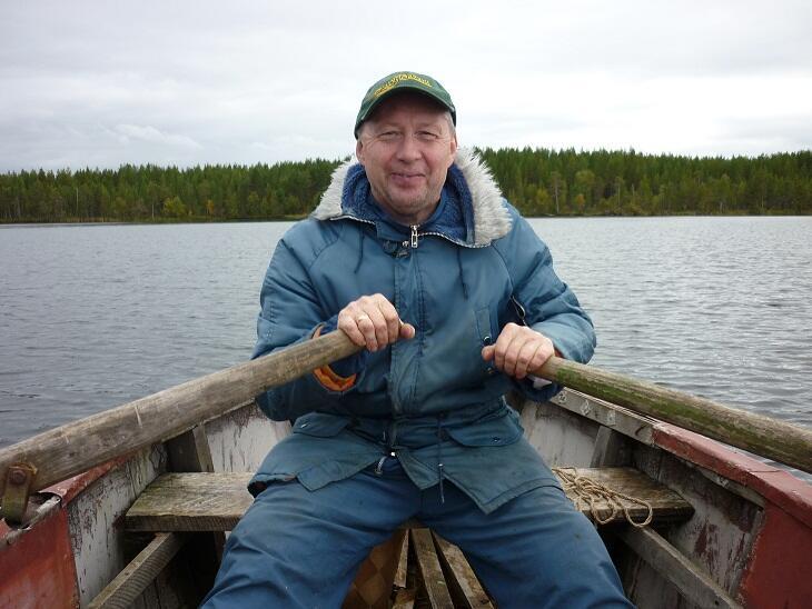 Осенняя рыбалка с лодки.