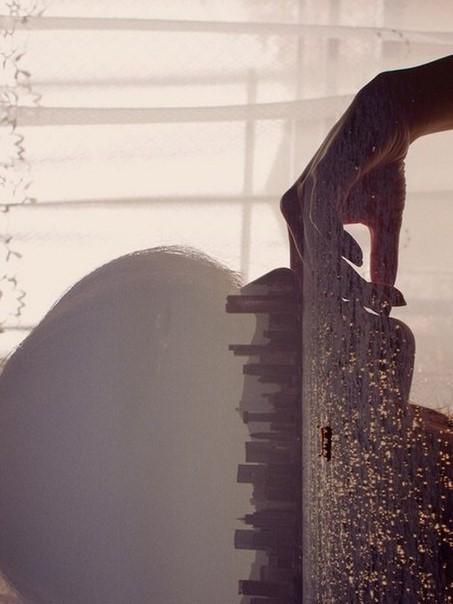 ОТРИЦАЯ НЕИЗБЕЖНОСТЬ