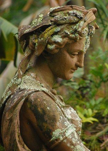 Живу повседневно...