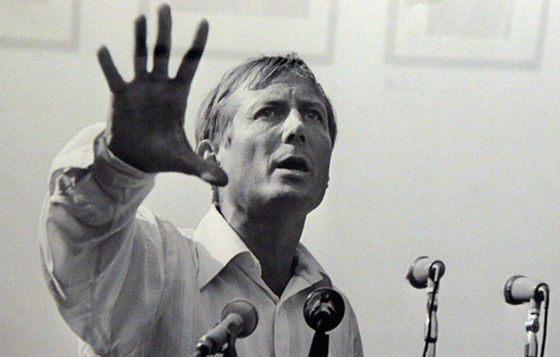 Говорят, олиричивать надо...