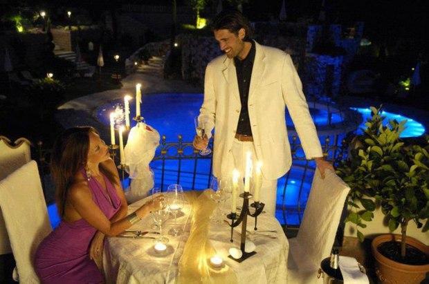 Налей бокалы ....