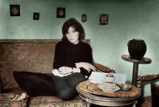 Белле Ахатовне Ахмадулиной посвящается.