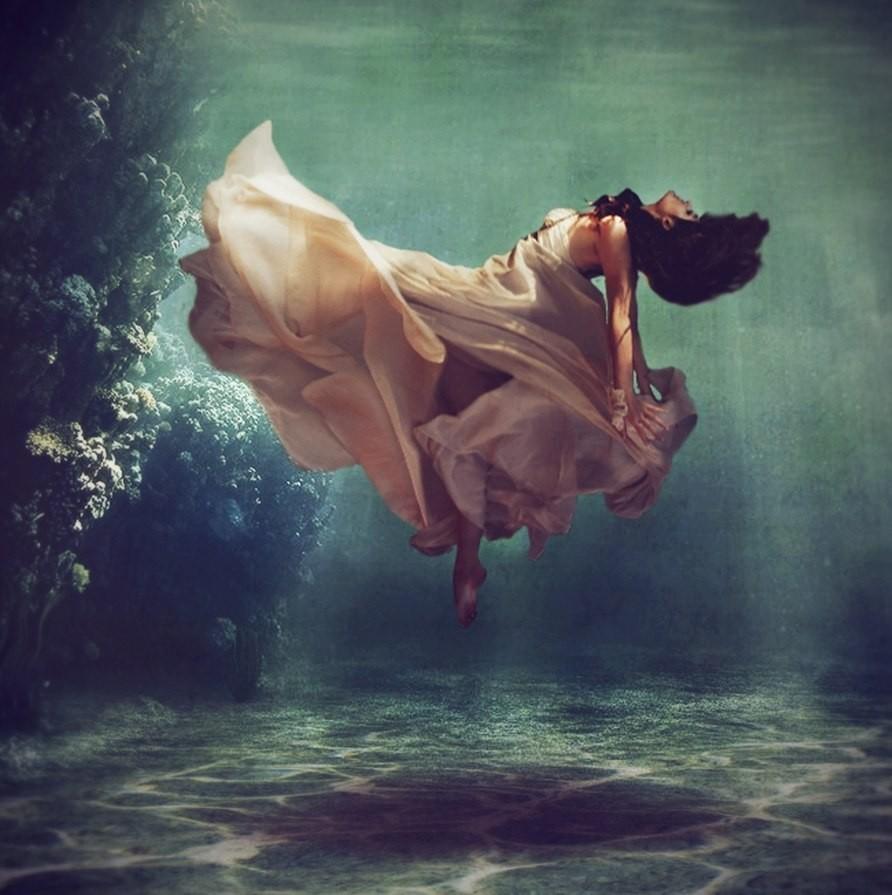 Скучать по тебе вечерами.