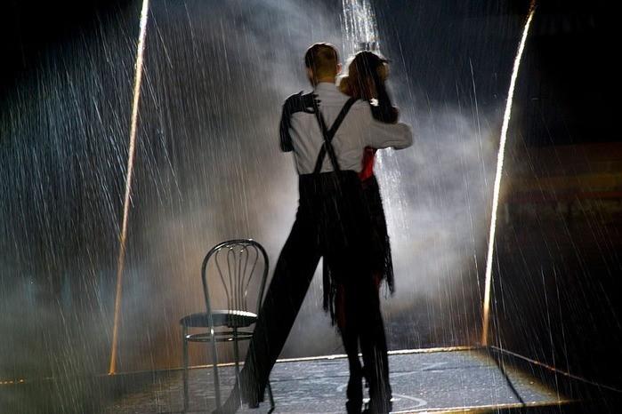 Танго под дождем...