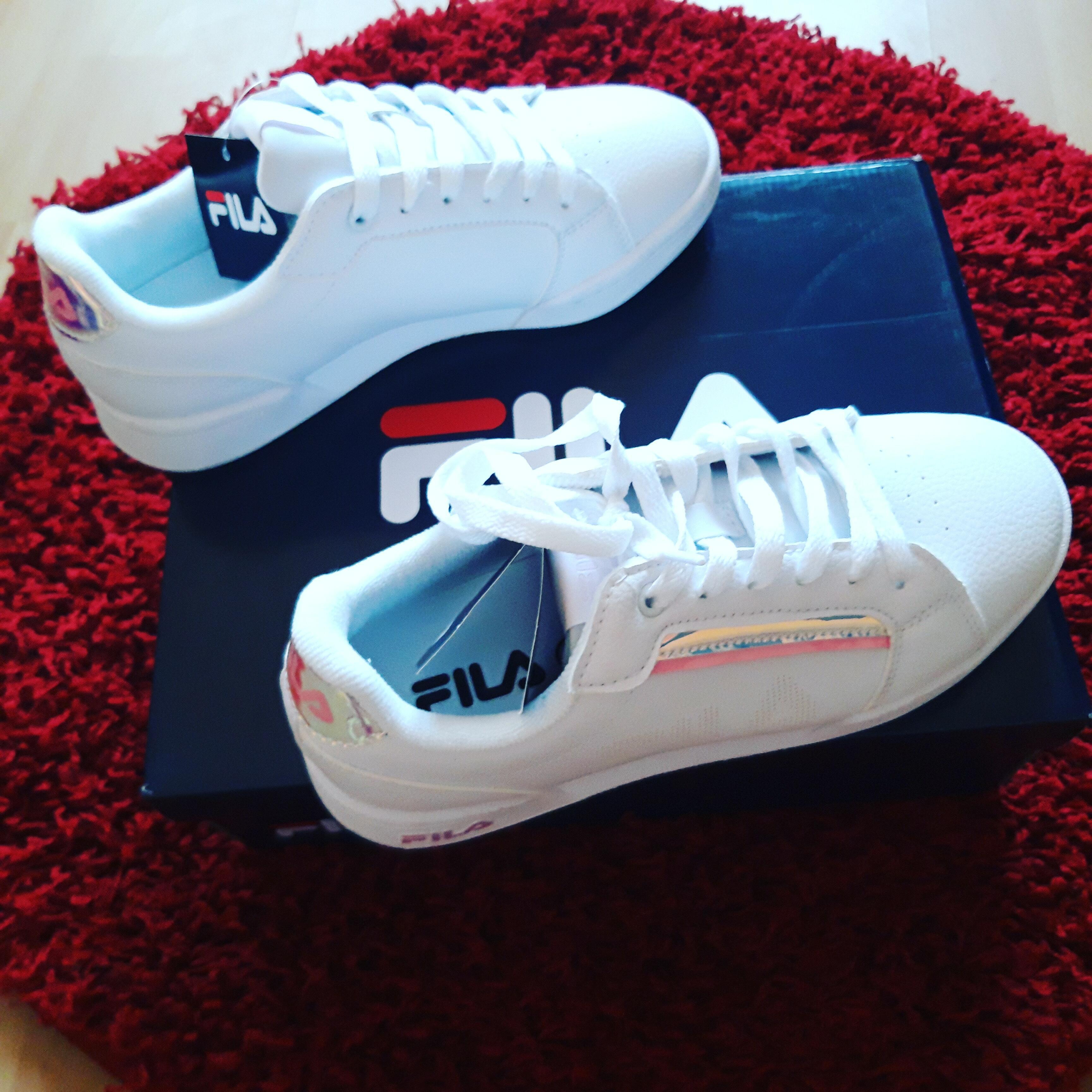 Прописан шопинг!