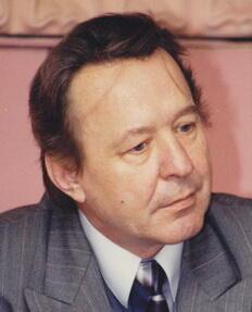 Литературная презентация: стихи В. Селезнёва