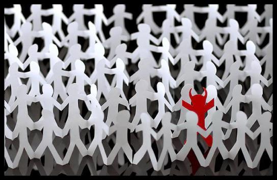 Присутствие в Мире трудней и трудней...