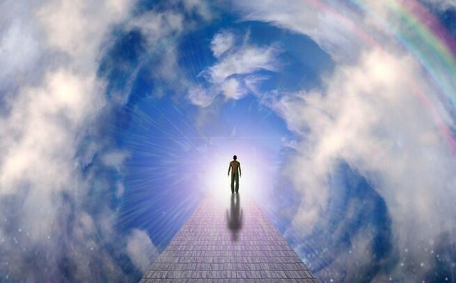 Душой бессмертной окрылиться