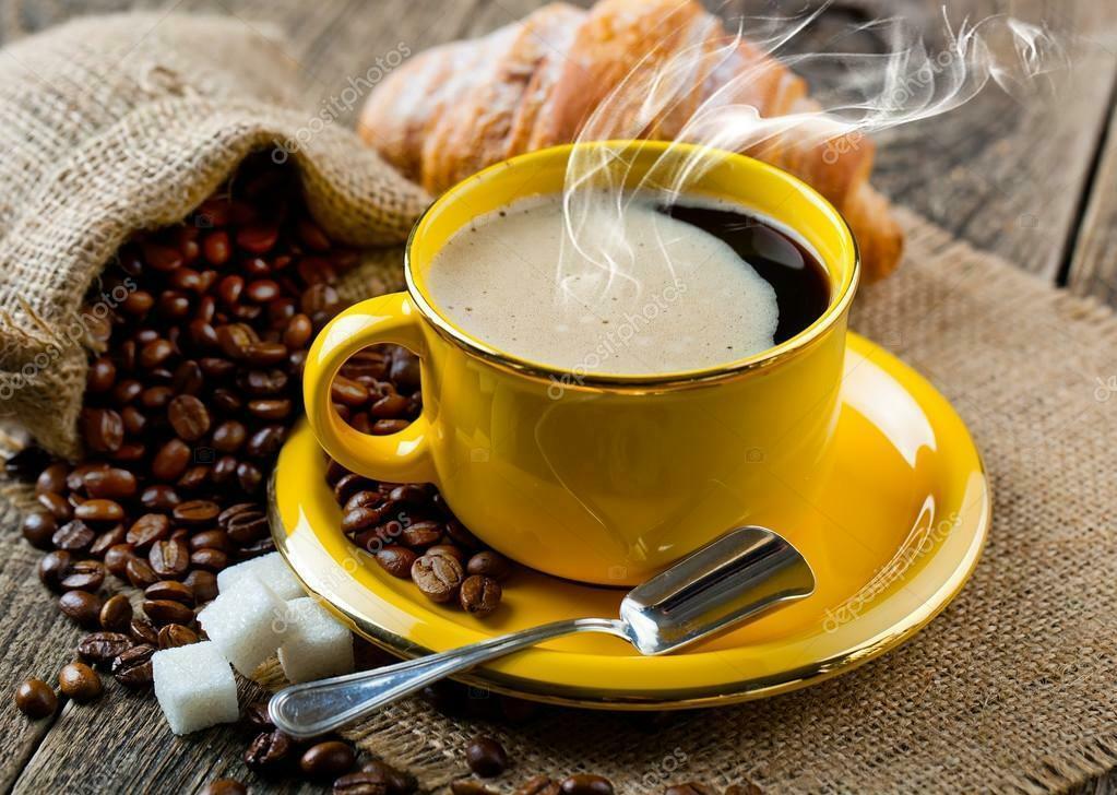 ВОСКРЕСНОЕ УТРО ВЗБОДРИТ ЧАШКА КОФЕ