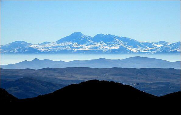 В долинах синіх Хорасану...
