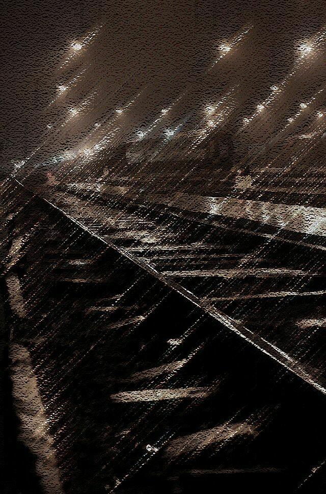 В охлаждённом апреле плачут...