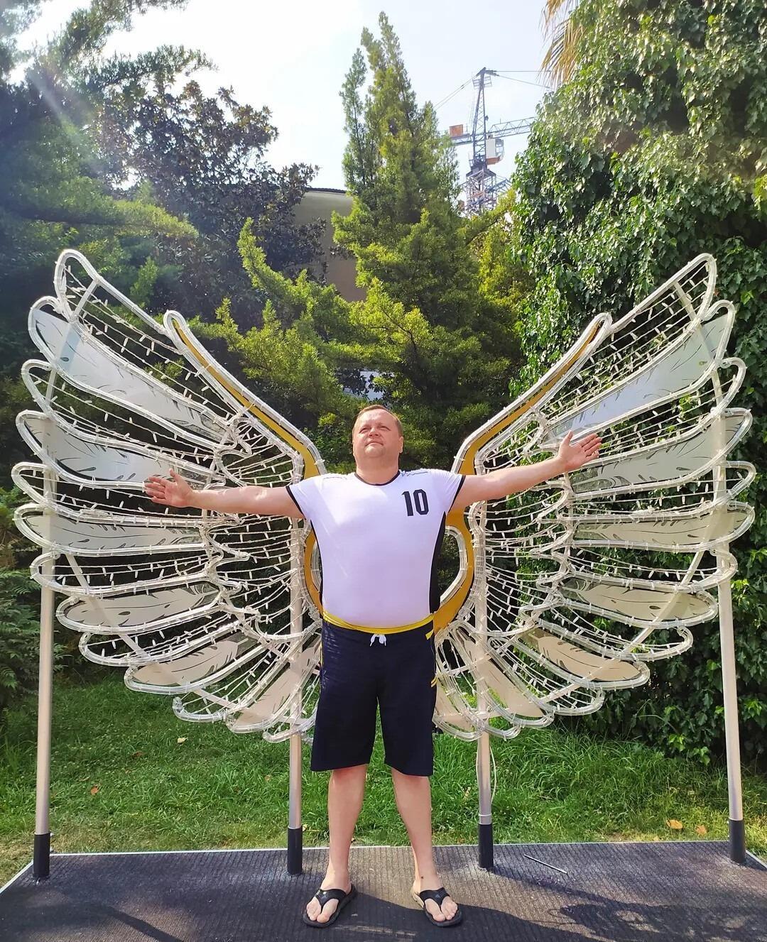 И притаившийся рассвет...