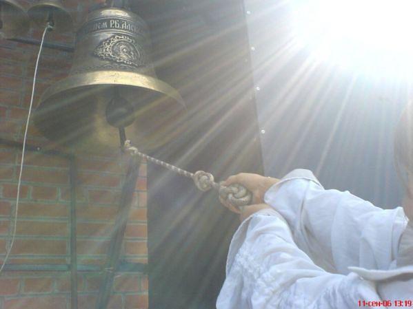 В СВОЙ ПЕРВЫЙ И ПОСЛЕДНИЙ ПУТЬ...