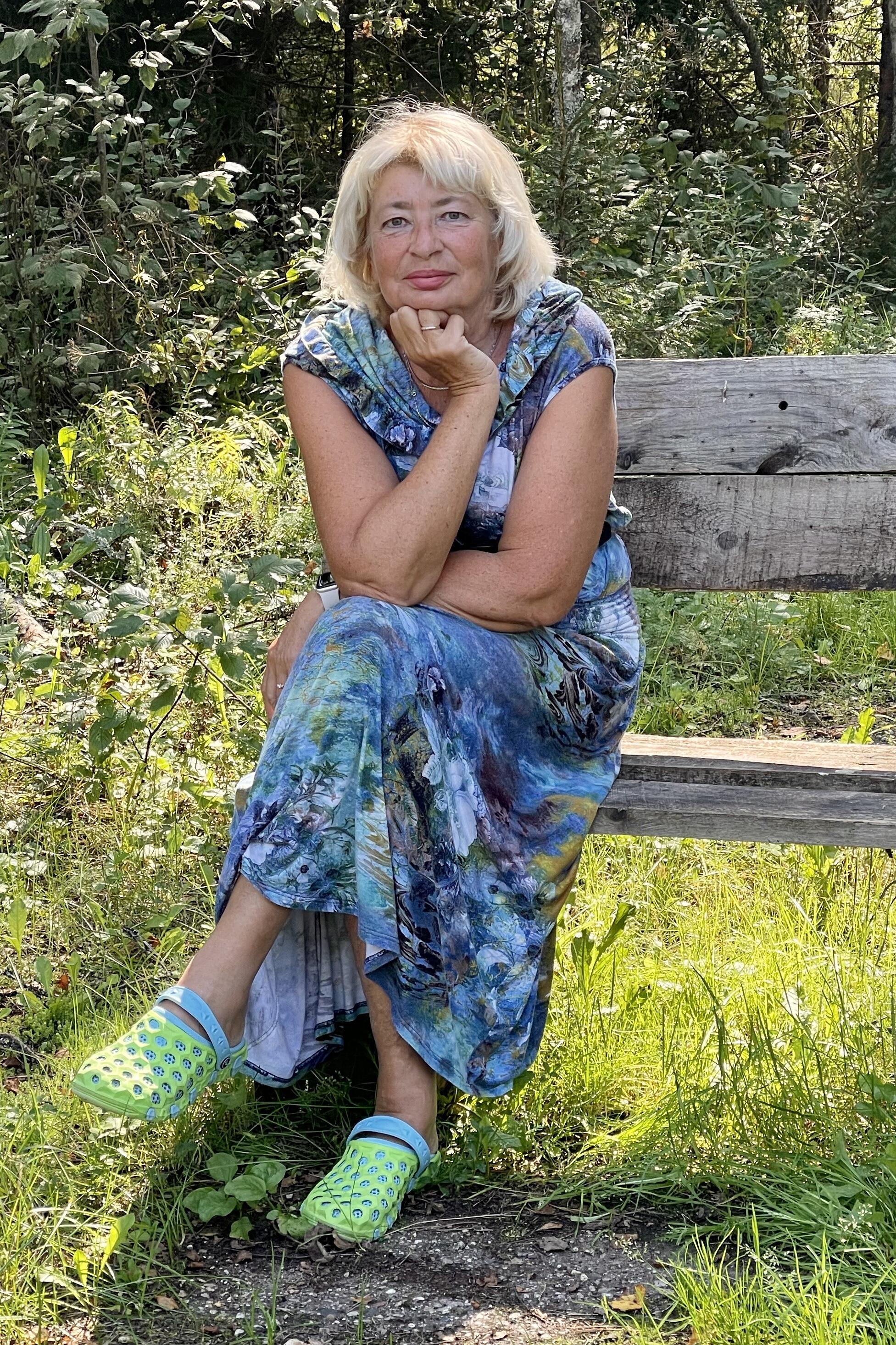 Я люблю, на возраст не взирая…