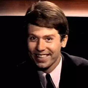 ВОЛЬНЫЙ ПЕРЕВОД ПЕСНИ "TEMA DE AMOR" (из к/ф "Пусть говорят")