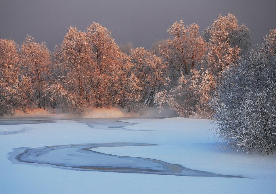 Зима река