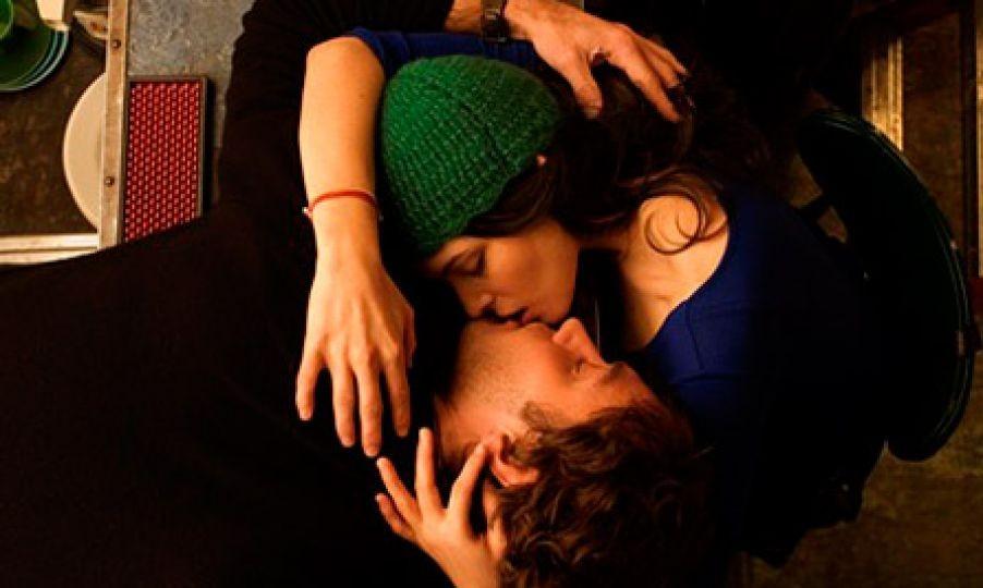 Вновь тает ночь...