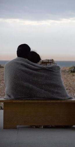 Вместо слов, только теплый плед...