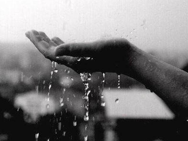 Я тихонько по крышам дождем...