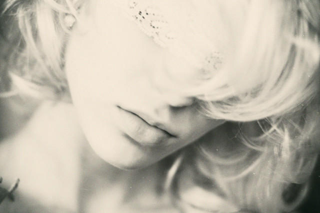 И смыслы все разбились..