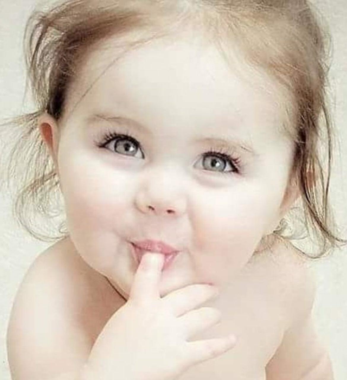 ГЛАЗА РЕБЁНКА