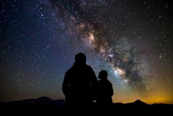 Мужчина и ребёнок *