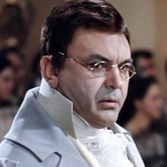 Пьер Безухов. Из школьных сочинений