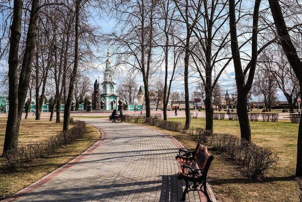 НАВЕЯНО ЦУРЭНОМ /ИЗ АРХИВА/