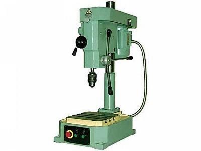 Сверлильный станок