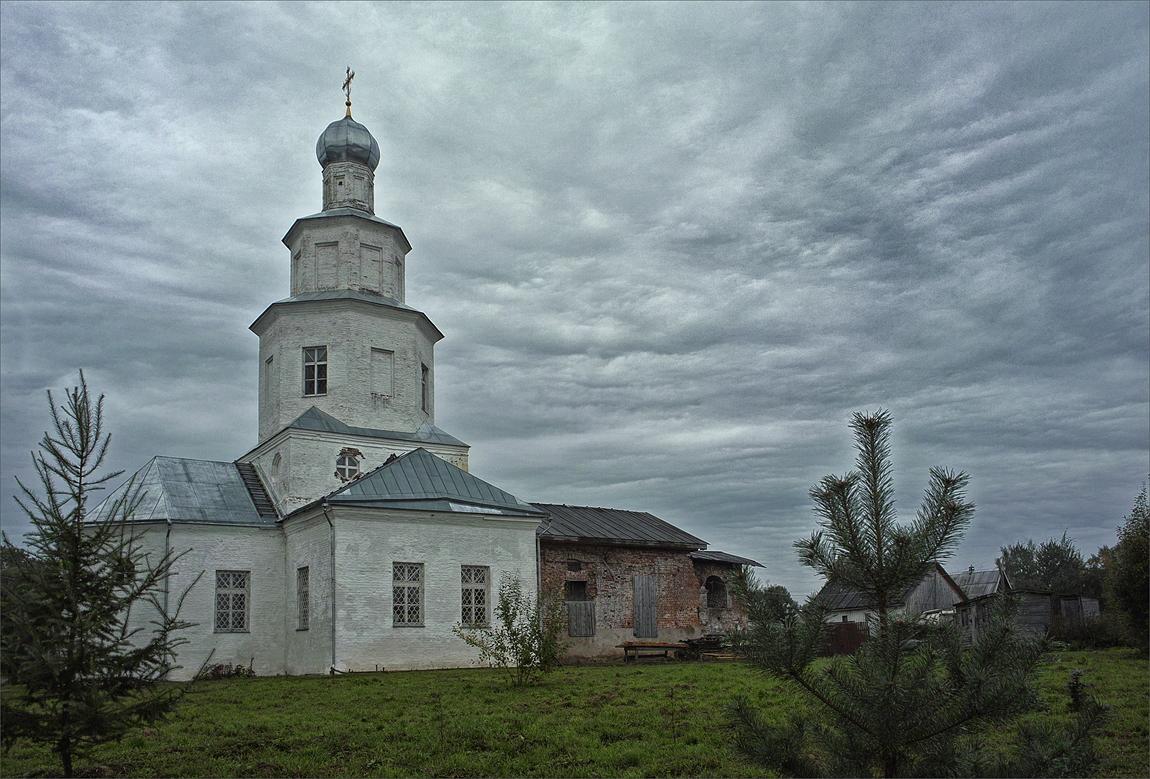 Сельский храм